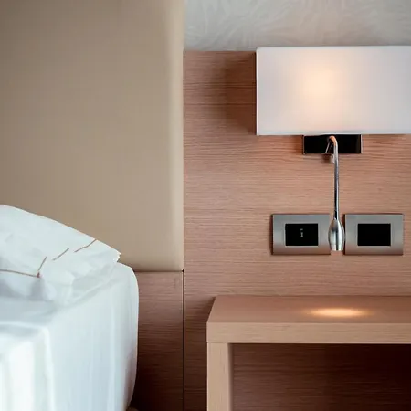 Continental 3* Таормина
