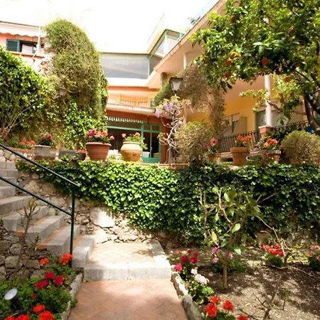 Continental Taormina