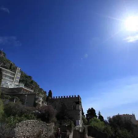 Continental 3* Taormina