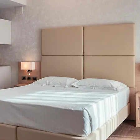 Continental Hotell