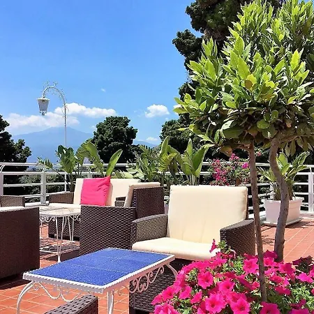 Continental 3* 타오르미나