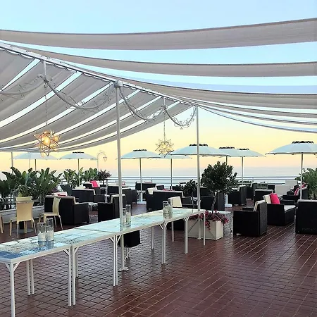 Continental 3* Taormina