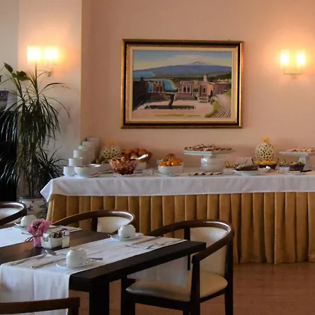 Continental 호텔 3*