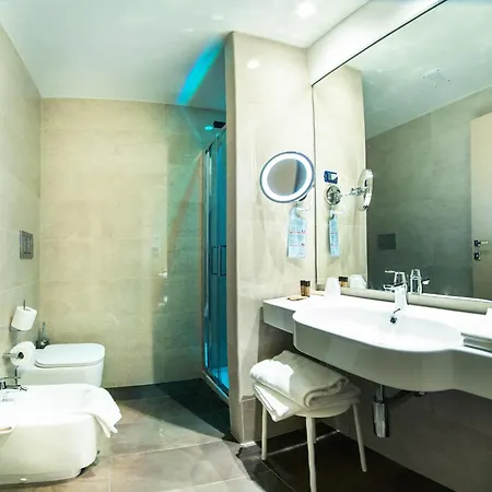Continental Отель 3*