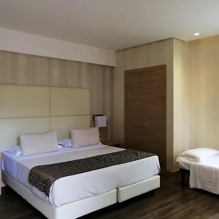 Continental 3* Taormina