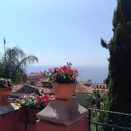 Continental Hotel 3*