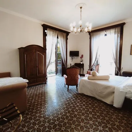 Continental Hotel 3*