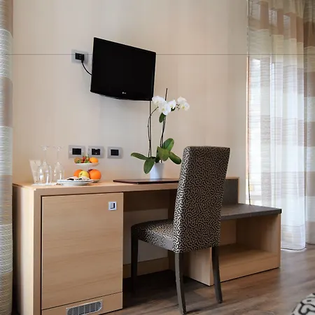 Hotel Continental 3*